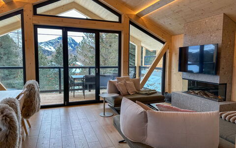 Großveitsch 605: Bois, L'Hiver, Neige, Gelé, Chalet, Cabane En Rondins, Glacial Relief, Dur, Matériau Naturel, Lumber