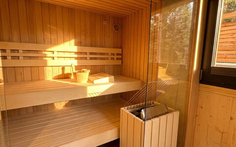 02 Nth054 18E Sup Chalet mit Sauna und Hot Tub 2 e: Bâtiment, Maison, Fenêtre, Domicile, Toit, Zone Résidentielle, Arbuste, Chalet, Lot Terre