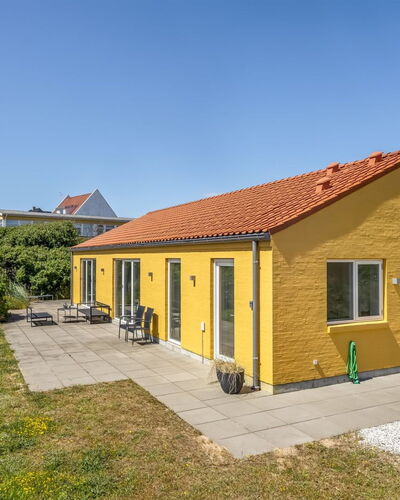 Lars - 350M from the Sea