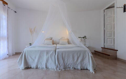 Villa Pipa: Maison, Arbuste, Domicile, Zone Résidentielle, Biens, Chalet, Hacienda, Cour, Ombre, Pelouse