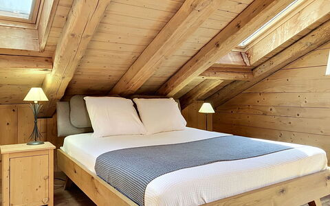 Chalet 1899: Meubles, Chambre, Lit, Bois, Sol, Sol, Design Intérieur, Textile, Literie, Marron