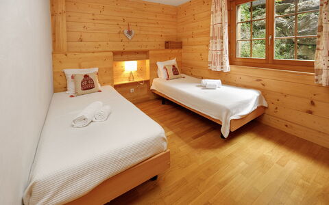 Prima 1084: Bois, Design Intérieur, Tache De Bois, Pièce, Plafond, Dur, Cabane En Rondins, Vernis, Hôtel, Conception