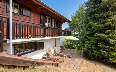 Prima 1084: Bois, Porche, Maison, Chalet, Domicile, Toit, Porte, Dur, Balcon, Siding