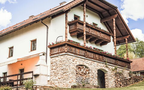 U Šenkýře Mikeše: Chalet, Ferme, Mur De Pierre, Villa, Balcon