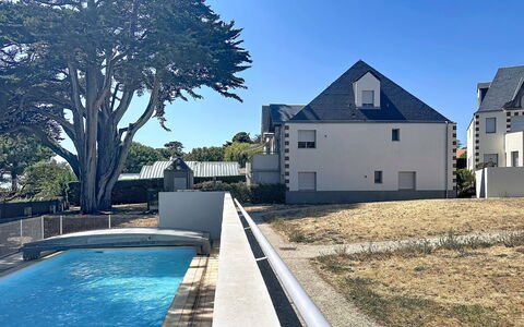 Les Sylphes: Toit, Domicile, Biens, Daylighting, Piscine, Villa, Ombre