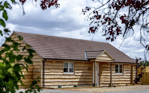 The Hay Barn at Rusty Lane Farm: Bois, Toit, Chalet, Siding, Domicile, Zone Rurale, Cabanon, Cabane En Rondins, Batiments Jardin, Dur