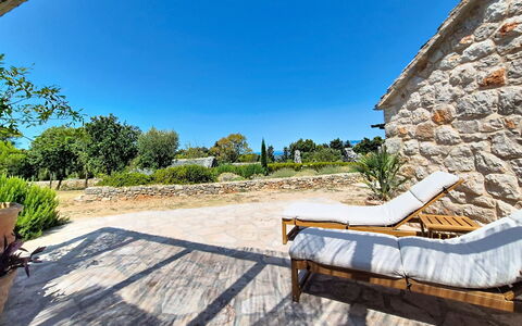 Bilušić: Piscine, Balcon, Appartement, Recours, Biens, Villa, Hôtel, Hacienda, Ville Resort, Cour