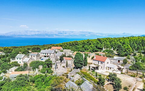 Bilušić: Piscine, Balcon, Appartement, Recours, Biens, Villa, Hôtel, Hacienda, Ville Resort, Cour