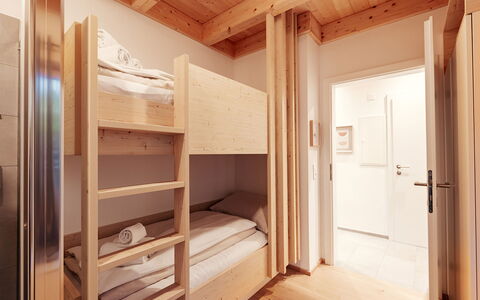 Niederwölz 603: Bois, Design Intérieur, Sol, Plafond, Tache De Bois, Dur, Parquet, Chambre, Appartement, Lit