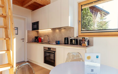 Niederwölz 605: Design Intérieur, Meubles, Bois, Sol, Cuisine, Comptoir, Pièce, Appareil De Cuisine, Sol, Éclairage