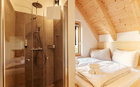 Niederwölz 609: Bois, Design Intérieur, Sol, Chambre, Sol, Domicile, Lit, Literie, Tache De Bois, Appartement