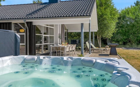 Wreth - 1.5Km from the Sea: Piscine, Mobilier De Jardin, Composite, Recours, Ombre, Biens, Chaise, Arrière-Cour, Eco Hôtel, Cour