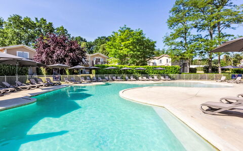 Barbaste 602: Piscine, Zone Résidentielle, Recours, Thermes, Biens, Jardin, Mobilier De Jardin, Aménagement Paysager, Ombre, Eco Hôtel