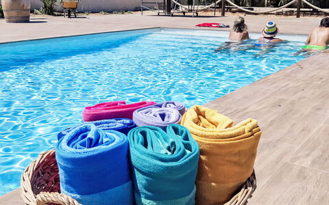 Mar de Cristal Playa Honda 500: Piscine, Loisir, Des Loisirs, Mobilier De Jardin, Recours, Amusement, Vacances, Centre De Loisirs, Chaise, Parapluie