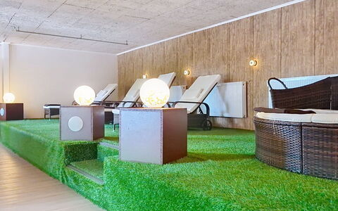 Klaffer am Hochficht 1: Sol, Sol, Design Intérieur, Plafond, Conception, Luminaire, Dur, Salon, Gazon Artificiel