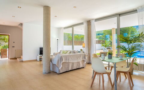 Villa Brisa: Bleu, Balcon, Balustrade, Appartement, Clôture, Mer, Recours, Condominium, Piscine, Hôtel
