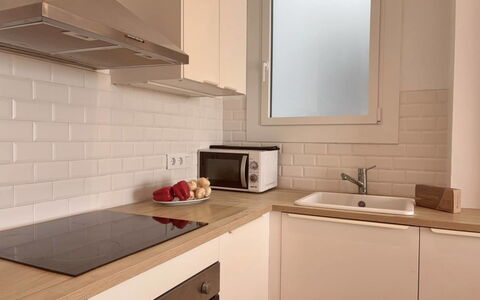 Aubí: Bleu, Balcon, Balustrade, Appartement, Clôture, Mer, Recours, Condominium, Piscine, Hôtel