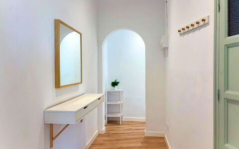 Aubí: Bleu, Balcon, Balustrade, Appartement, Clôture, Mer, Recours, Condominium, Piscine, Hôtel