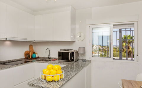 Alondras: Bleu, Balcon, Balustrade, Appartement, Clôture, Mer, Recours, Condominium, Piscine, Hôtel