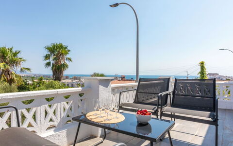 Alondras: Bleu, Balcon, Balustrade, Appartement, Clôture, Mer, Recours, Condominium, Piscine, Hôtel