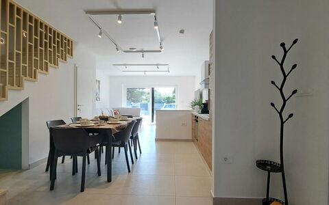 Duplex: Bleu, Balcon, Balustrade, Appartement, Clôture, Mer, Recours, Condominium, Piscine, Hôtel