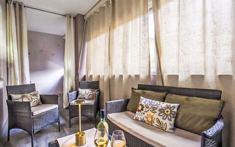 Domus de Mar: Meubles, Design Intérieur, Sol, Sol, Bois, Pièce, Plafond, Éclairage, Textile, Couvre-Fenêtres