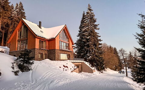 Rebelka: Bâtiment, Maison, Domicile, Neige, L'Hiver, Toit, Architecture, Chalet, Gelé, Mélèze