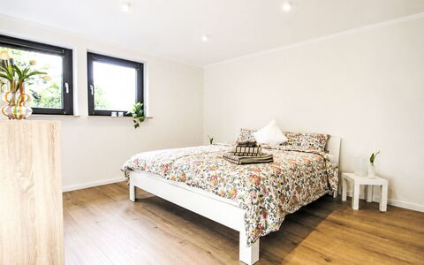 Herzwerk Schwalenberg: Lit, Design Intérieur, Meubles, Chambre, Sol, Literie, Sol, Drap De Lit, Mur, Pièce