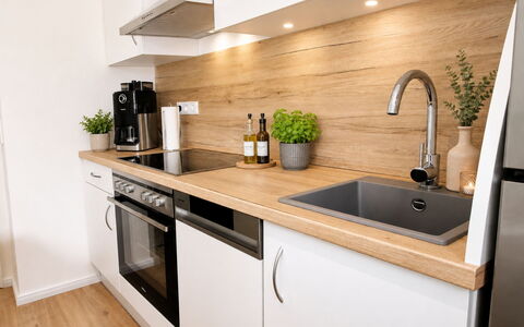Herzwerk Schwalenberg: Comptoir, Cuisine, Sol, Bois, Appareil De Cuisine, Cabinetry, Luminaire Plomberie, Évier, Meubles, Design Intérieur