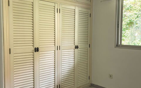 Los Arcos: Porte, Meubles, Placard, Pièce, Garde-Robe, Cabinetry, Tache De Bois, Dur, Conception, Accueil Porte