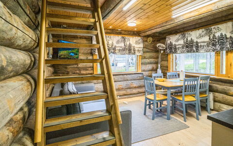 Nelostupa B: Bois, Plafond, Sol, Design Intérieur, Domicile, Sol, Cabane En Rondins, Chalet, Planche, Tache De Bois