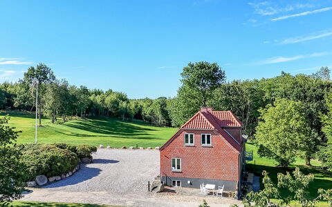 Alkmar - 6.5Km from the Sea: Bois, Toit, Domicile, Maison, Architecture, Siding, Lot Terre, Chalet, Cabanon, Batiments Jardin