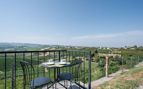 Serracapelli: Mobilier De Jardin, Clôture, Balcon, Chaise, Tableau De Plein Air