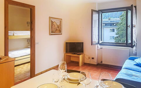 Ai Pascoli: Design Intérieur, Pièce, Plafond, Sol, Domicile, Appartement, Chambre, Lit, Dur, Tache De Bois