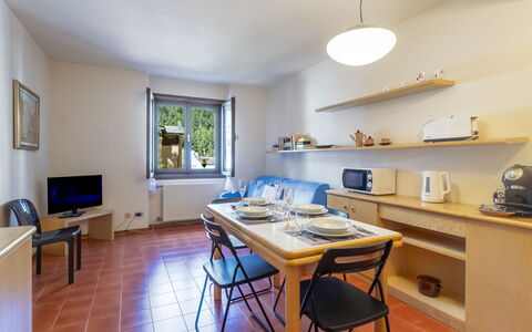 Ai Pascoli: Design Intérieur, Domicile, Pièce, Appartement, Plafond, Cadre, Hôtel, Lampe