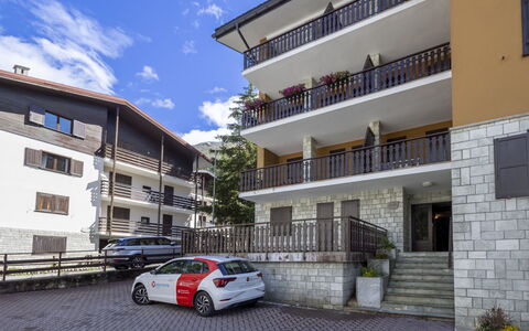 Ai Pascoli: Appartement, Balcon, Condominium