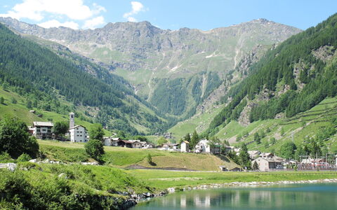 Ai Pascoli: Montagnes Relief, Montagne, La Nature, Paysage Naturel, Colline, Montagnes, Chaîne De Montagnes, Paysage, Vallée, Station De Montagne