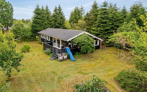 Tarvo - 500M to the Fjord: Maison, Domicile, Chalet, Jardin, Pelouse, Biens, Ferme, Cour, Batiments Jardin