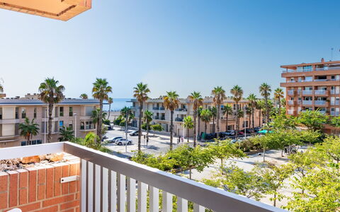Mare Nostrum: Jour, Bâtiment, Zone Résidentielle, Appartement, Quartier, Façade, Ville, Balcon, Condominium, Design Urbain
