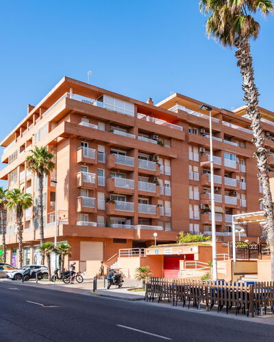 Mare Nostrum: Bâtiment, Zone Résidentielle, Zone Urbaine, Appartement, Quartier, Zone Métropolitaine, Condominium, Design Urbain, Usage Mixte