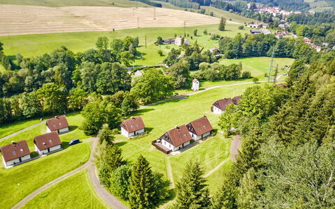 Green Valley Park Stárkov 18: Herbe, Maison, Paysage, Plaine, Zone Rurale, Prairie, Lot Terre, Établissements Humains, Domicile, Pelouse