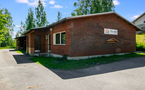 Heinävesi Homes D1: Domicile, Maison, Lot Terre, Asphalte, Établissements Humains, Chalet, Allée, Siding, Cour