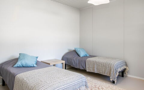 Heinävesi Homes D1: Sol, Sol, Design Intérieur, Mur, Bois, Plafond, Chambre, Pièce, Éclairage, Meubles