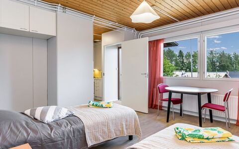 Heinävesi Homes D4: Design Intérieur, Meubles, Mur, Plafond, Bois, Sol, Sol, Chambre, Pièce, Lit