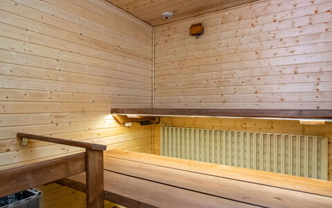 Heinävesi Homes D6: Bois, Sol, Sol, Meubles, Parquet, Design Intérieur, Lit Superposé, Pièce, Tache De Bois, Dur