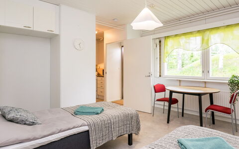 Heinävesi Homes D7: Design Intérieur, Meubles, Sol, Sol, Bois, Plafond, Pièce, Éclairage, Chambre, Lit