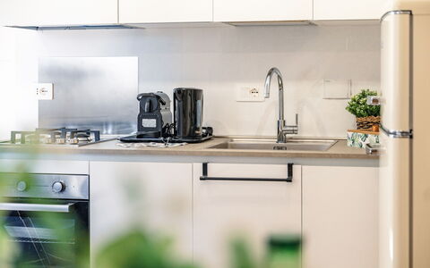 Suite Sinfonia Blu: Appareil De Cuisine, Cuisine, Comptoir, Principaux Appliance, Design Intérieur, Électroménager, Cabinetry, Meubles, Cuisinière, Evier