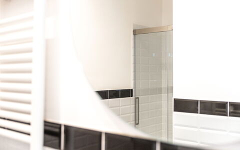 Suite Sinfonia Oro: Composite, Tuile, Plomberie, Acier, Luminaire Plomberie, Aluminium, Salle De Bains