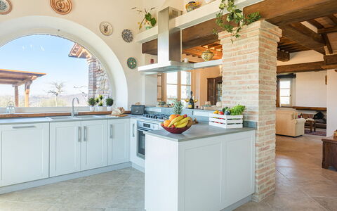 La Villetta di Dante 6: Cuisine, Meubles, Design Intérieur, Mur, Sol, Comptoir, Plafond, Cabinetry, Domicile, Sol