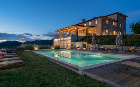 Il Poggiarellone 14: Piscine, Biens, Eco Hôtel, Recours, Villa, Ferme, Chaîne De Montagnes, Vallée, Manoir, Hôtel